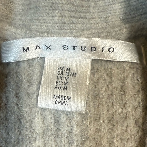 Max Studio Knit Sweater Vest Sleeveless Cardigan Duster Gray Medium - Picture 2 of 7